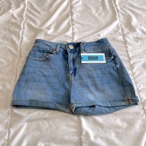 Refuge Denim Miami High Rise Stretch Jean Shorts Size 0 NWT